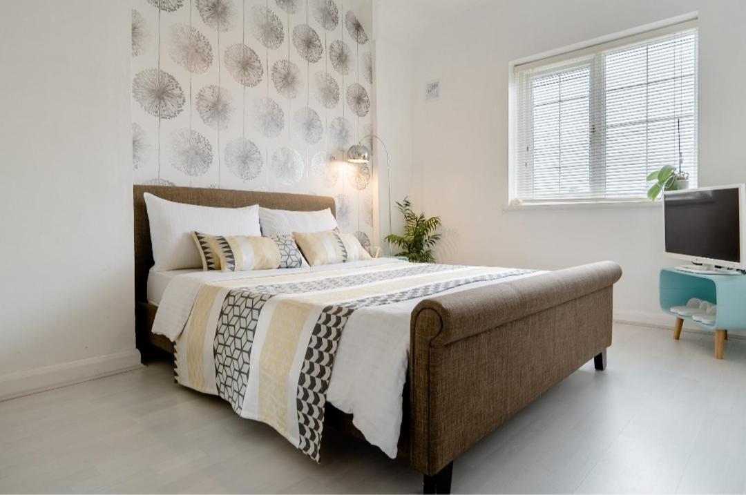 Tropical Garden Oasis Rooms Birmingham Exterior foto